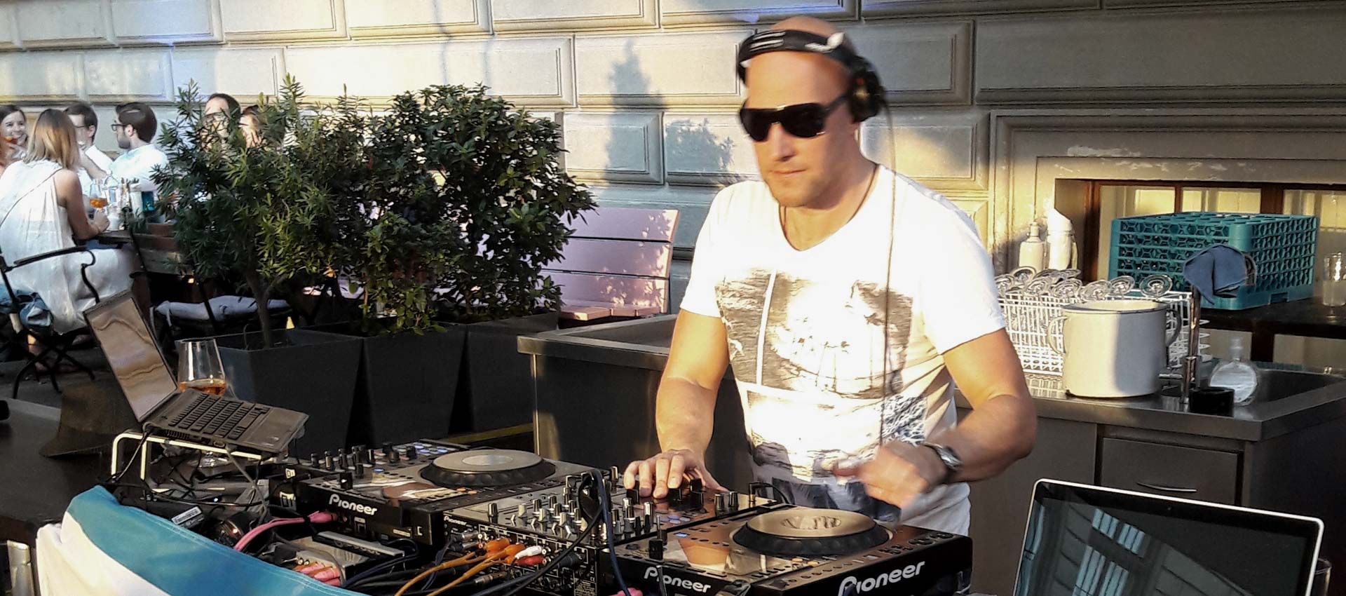 DJ Sonic Seven Museum für angewandte Kunst Wien Innere Stadt